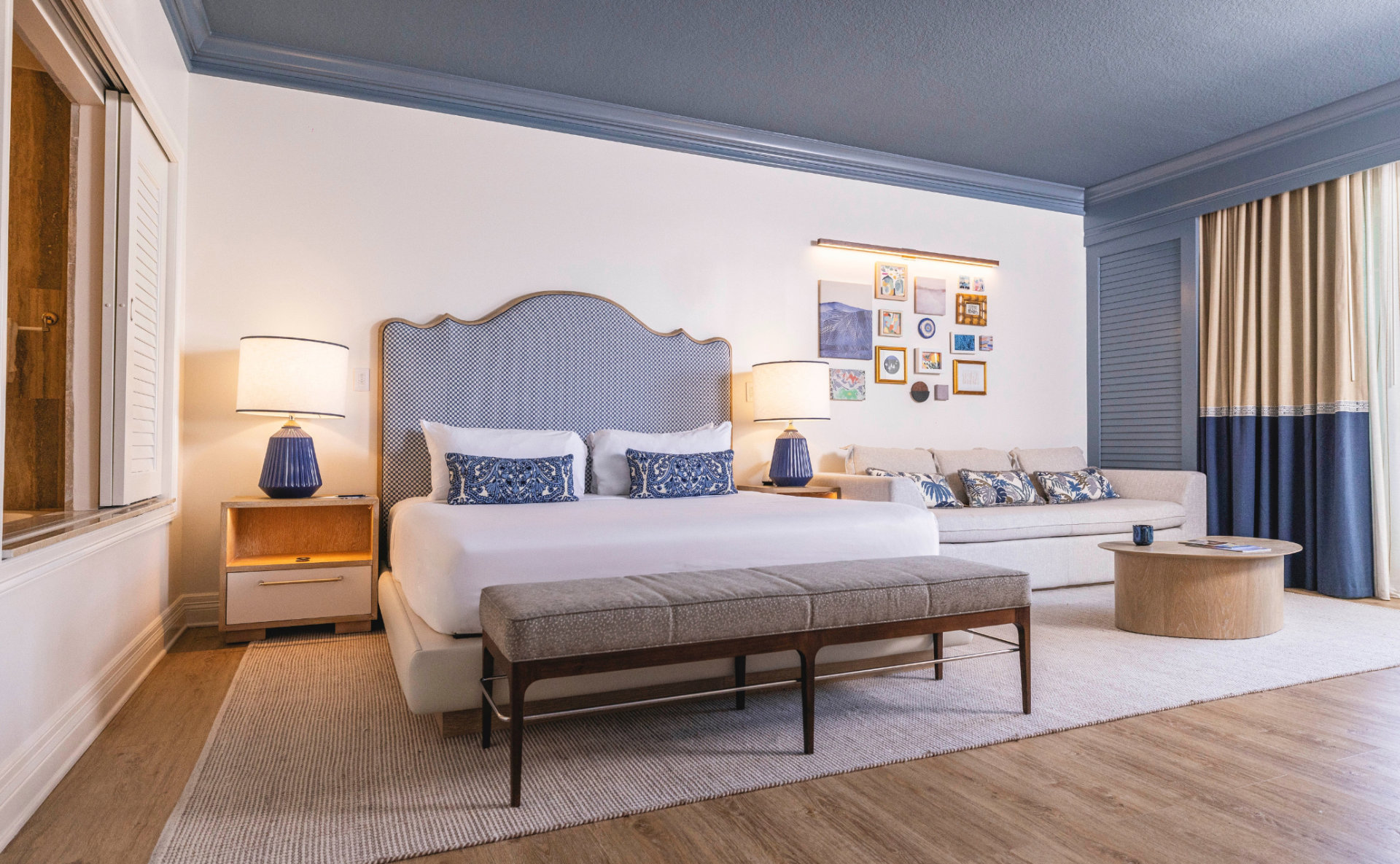 Seagate del ray pool view room